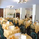 Appart hôtel Touring 4*