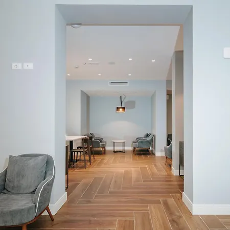 Appart hôtel Touring 4*