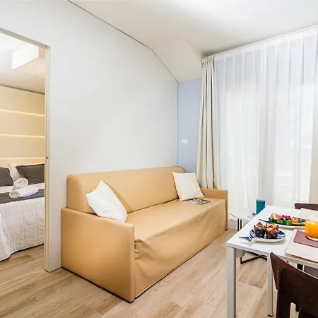 Touring Hotel apartamentowy Grado
