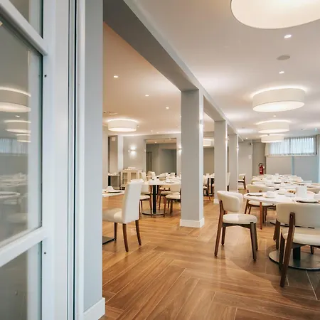 Отель Touring Градо