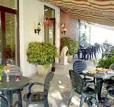 Touring شقة فندقية غرادو