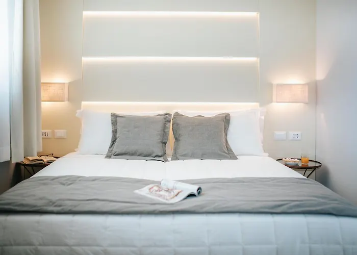 Touring Ξενοδοχείο με διαμερίσματα 4*