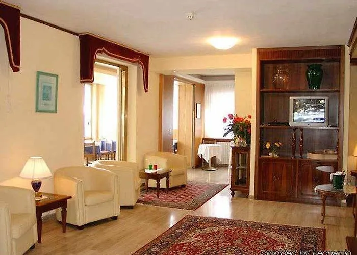 Touring Ξενοδοχείο με διαμερίσματα Γκράντο